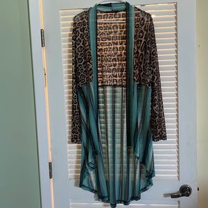 Multi color kimono size Large no tags but never worn